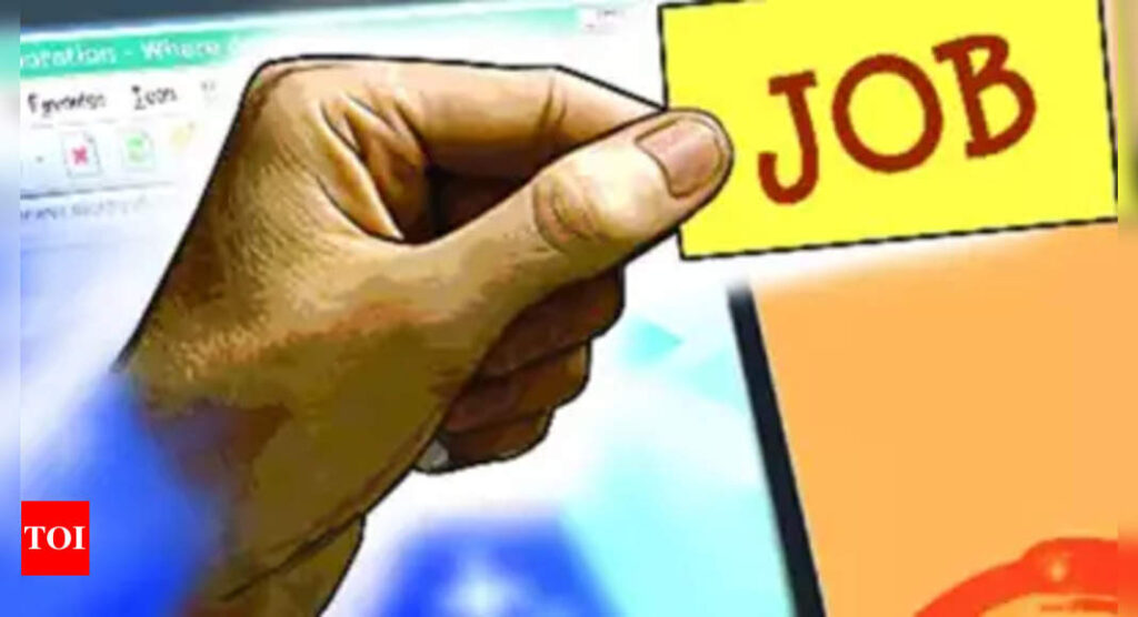 25 Lakh people in MP looking for job |  Bhopal News - Times of India